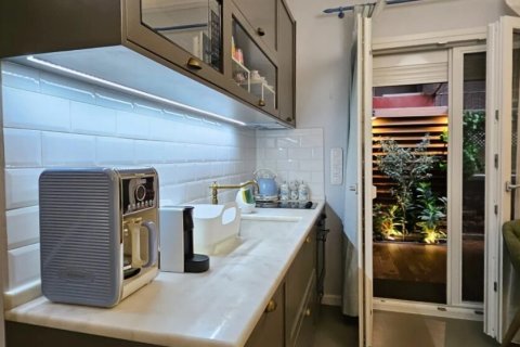 5 habitaciones Apartment en Thessaloniki, Greece No. 107733 16