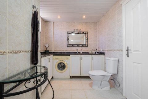 4 rooms Apartment in My Thanh, Vietnam No. 92644 17