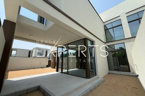 4 bedrooms Villa in Binh Duong, Vietnam No. 78840 3