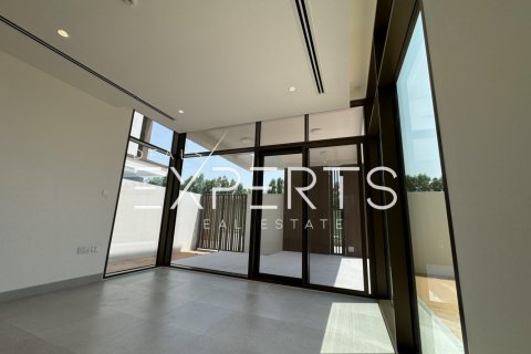 4 bedrooms Villa in Binh Duong, Vietnam No. 78840 6