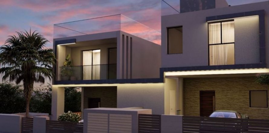 4 bedrooms House in Limassol, Cyprus No. 75604