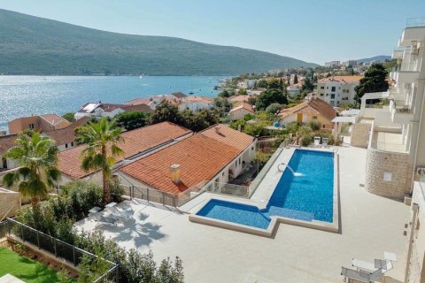 2 bedrooms Apartment in Herceg Novi, Montenegro No. 104764 18