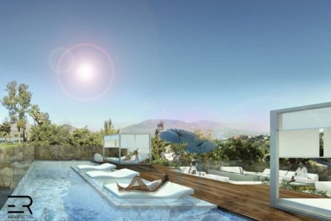 2782m² Commercial property in Marbella, Spain No. 25308