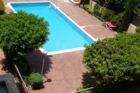 3 bedrooms Apartment in Limassol, Cyprus No. 105840