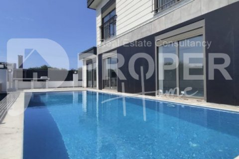 4 rooms Villa in Tan Xuan, Vietnam No. 11360 1