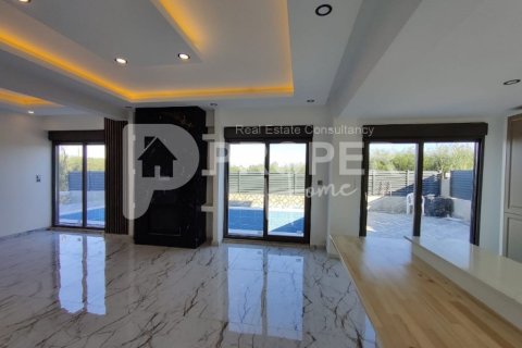 4 rooms Villa in Tan Xuan, Vietnam No. 11360 4