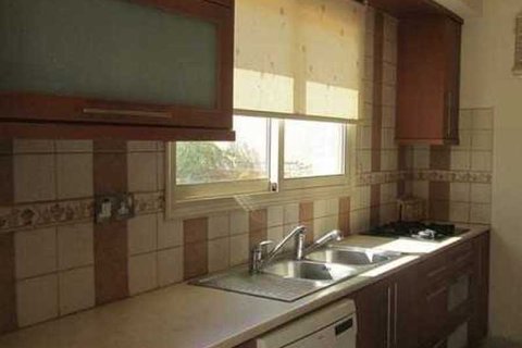 Дом с 5 спальнями в Лимассол, Кипр №39643 3