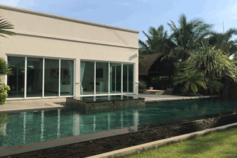 3 bedrooms House in Pattaya, Thailand No. 96870 1