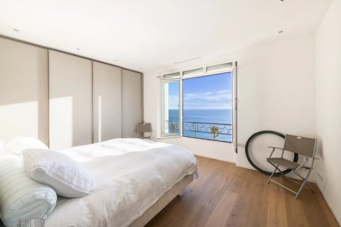 3 bedrooms Apartment in Cannes, France No. 74630 5
