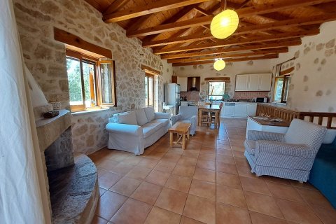 2 bedrooms Villa in Chania, Greece No. 24000 14