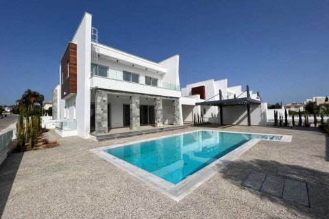 5 dormitorios House en Protaras, Cyprus No. 30239 1