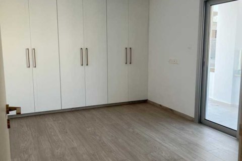 2 bedrooms Penthouse in Limassol, Cyprus No. 64188 8