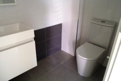 3 bedrooms Apartment in Limassol, Cyprus No. 106457 5