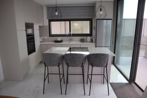 3 bedrooms Villa in Paphos, Cyprus No. 99330 4