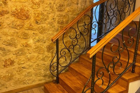 5 bedrooms Villa in Chau Lang, Vietnam No. 10857 12