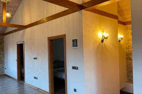 5 bedrooms Villa in Chau Lang, Vietnam No. 10857 8