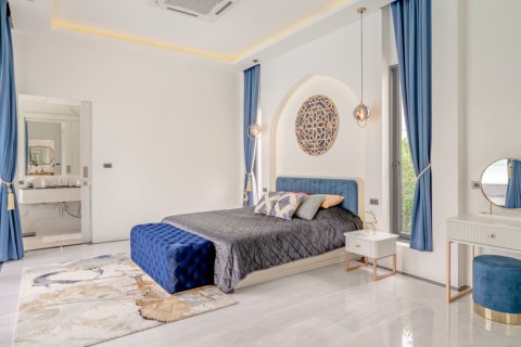 3 bedrooms Villa in Layan Beach, Thailand No. 983 9