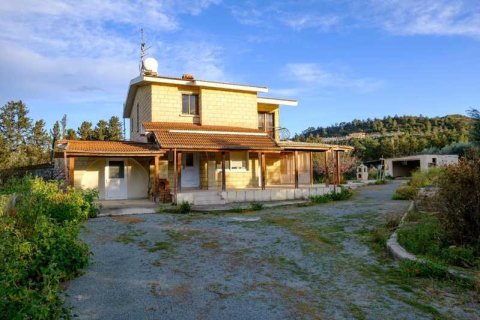 Дом с 3 спальнями в Перволия, Кипр №72847 1