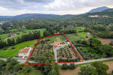 Дом с 3 спальнями в Перволия, Кипр №72847 3