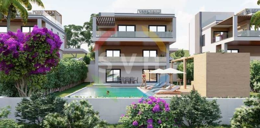 Вилла с 5 спальнями в Пареклисия, Кипр №101797