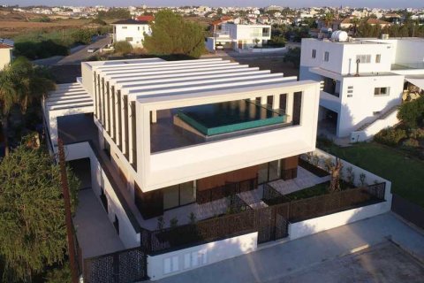 7 dormitorios Villa en Latsia, Cyprus No. 69920 1