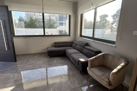 3 bedrooms Villa in Famagusta, Cyprus No. 70255 3