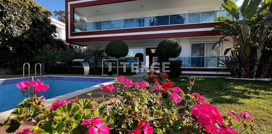 4 chambres Villa à Alanya, Turkey No. 91028