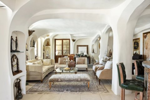 Дом с 7 спальнями в Кабри, Франция №80623 6