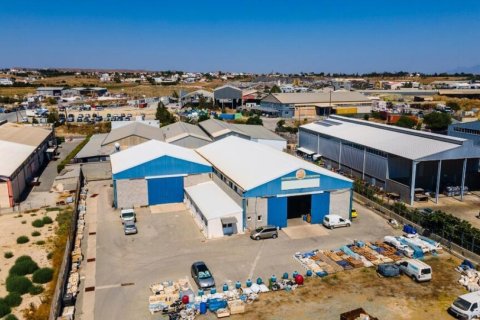 1075m² Commercial property in Nicosia, Cyprus No. 105076 5