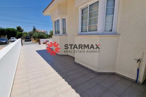 3 bedrooms House in Aradippou, Cyprus No. 82747 14