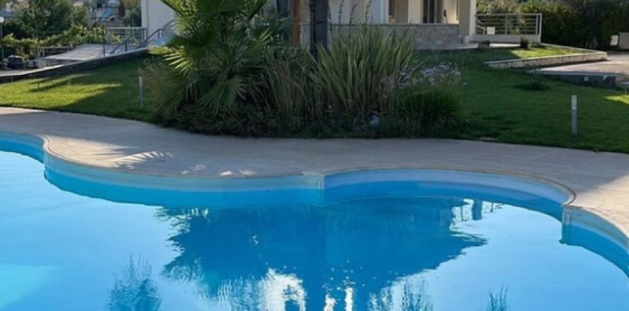 6 rooms Maisonette in Euboea, Greece No. 108149