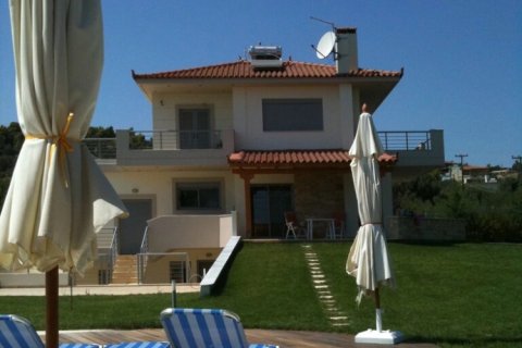 6 rooms Maisonette in Euboea, Greece No. 108149 3