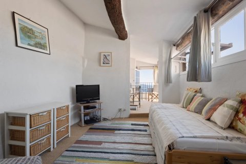 4 dormitorios House en Mougins, France No. 72560 12