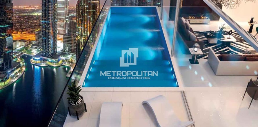 Studio Apartment in Jumeirah Lake Towers, UAE No. 125438