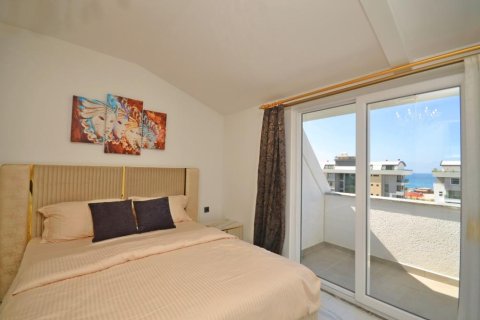 4 rooms Apartment in Kargicak, Turkey No. 22085