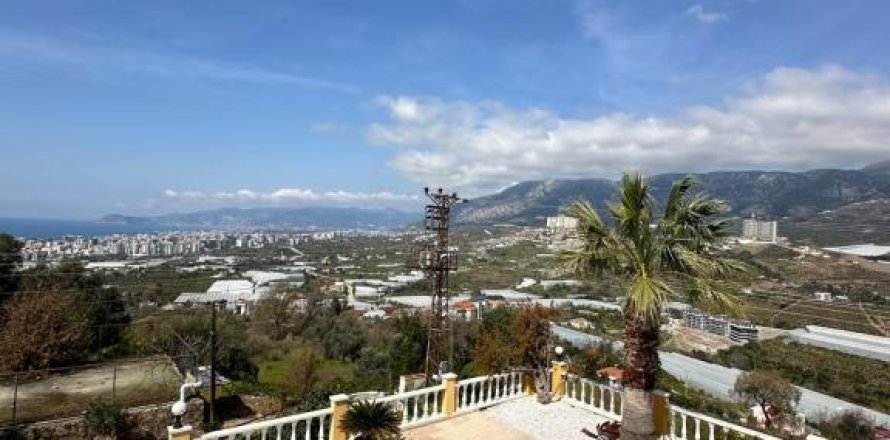 4 rooms Villa in Kargicak, Turkey No. 21091