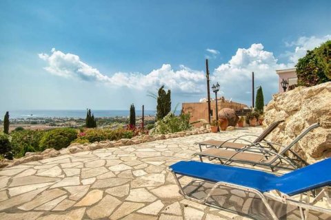 4 bedrooms House in Chloraka, Cyprus No. 100721 4