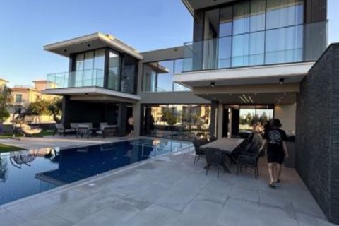 5 bedrooms Villa in Pernera, Cyprus No. 71837 10