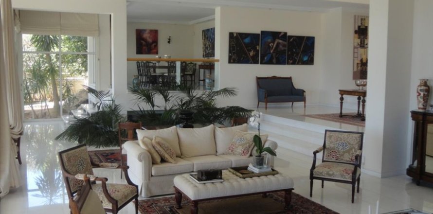 4 dormitorios Villa en Limassol, Cyprus No. 106228