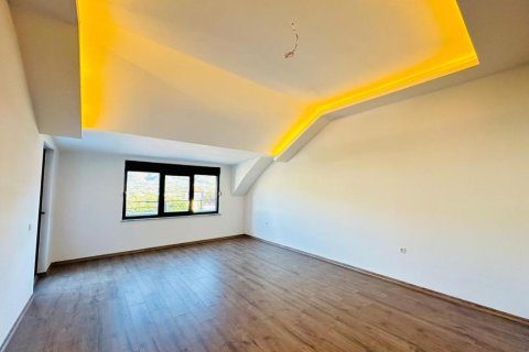 5 rooms Apartment in Dao Huu Canh, Vietnam No. 21829 6