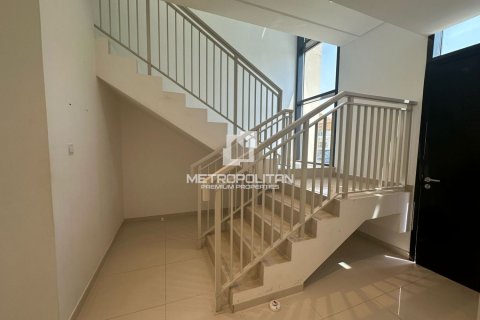 3 bedrooms Townhouse in Hoa Khe, Vietnam No. 87321 5