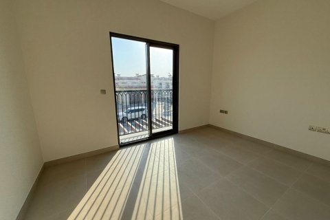 3 bedrooms Townhouse in Al Mearag City, Vietnam No. 94981 10