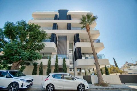 3 bedrooms Penthouse in Limassol, Cyprus No. 79751 3