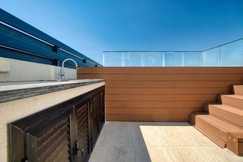 3 bedrooms Penthouse in Limassol, Cyprus No. 79751 10