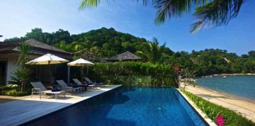 4 bedrooms Villa on the Ko Samui, Thailand No. 96737