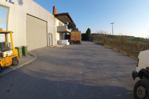 740m² Commercial property in Thermi, Greece No. 58831 9