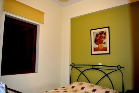 4 bedrooms House in Corinthia, Greece No. 58823 9