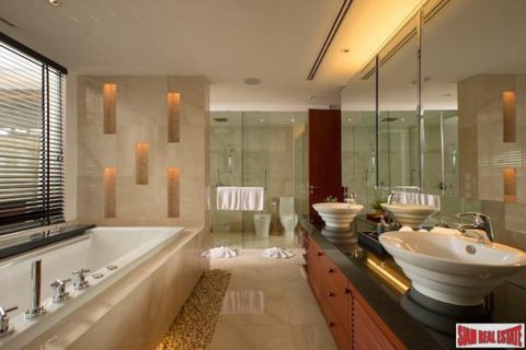 5 bedrooms Villa in Ko Kaeo, Thailand No. 97199 6