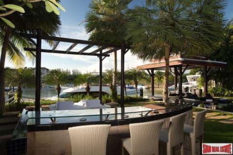 5 bedrooms Villa in Ko Kaeo, Thailand No. 97199 23