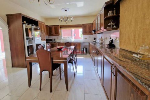 6 dormitorios Villa en Oroklini, Cyprus No. 81645 4
